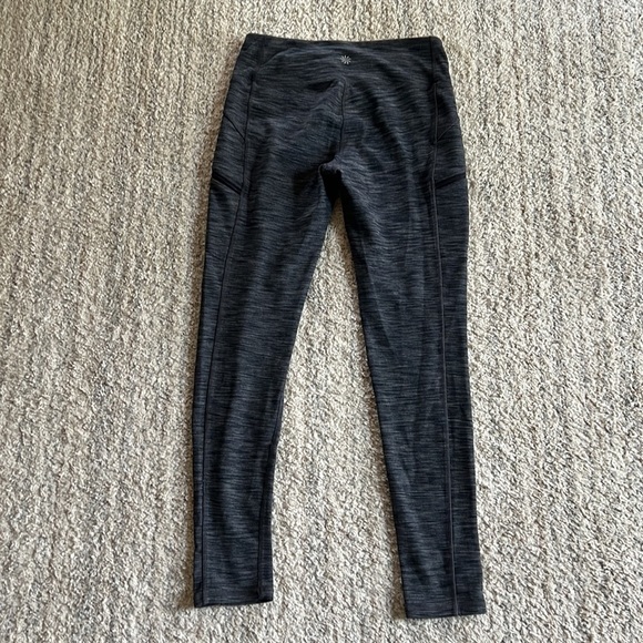 Athleta Chaturanga to town midrise leggings 27” inseam Space dye gray sz S. EUC - Picture 6 of 8